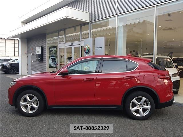 ALFA ROMEO STELVIO 2020-08 6669991-7