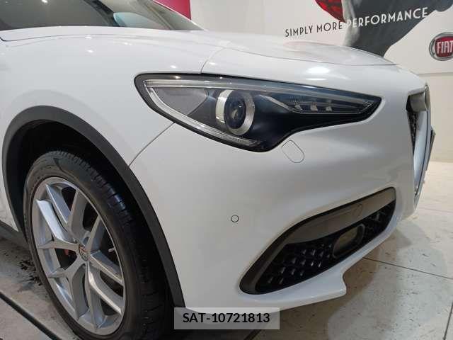 ALFA ROMEO STELVIO 2018-07 7214054-9