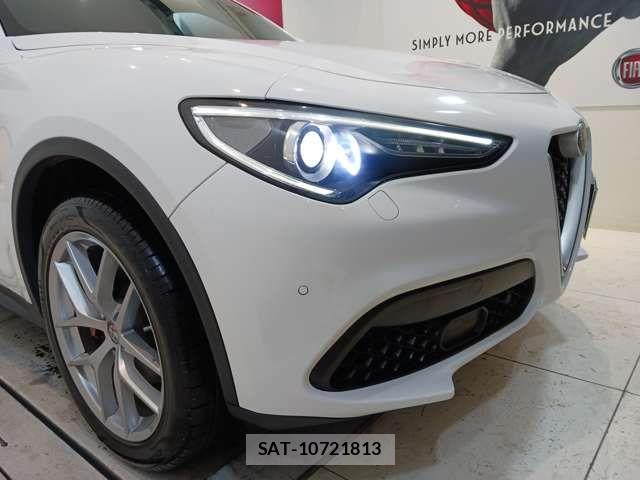 ALFA ROMEO STELVIO 2018-07 7214054-10