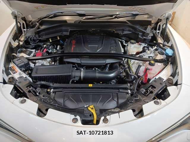 ALFA ROMEO STELVIO 2018-07 7214054-12