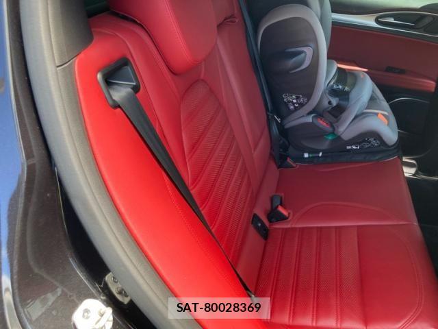 ALFA ROMEO STELVIO 2021-11 7214059-15