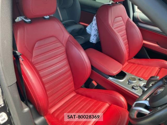 ALFA ROMEO STELVIO 2021-11 7214059-22