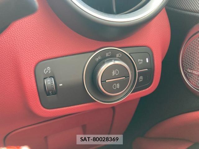 ALFA ROMEO STELVIO 2021-11 7214059-26