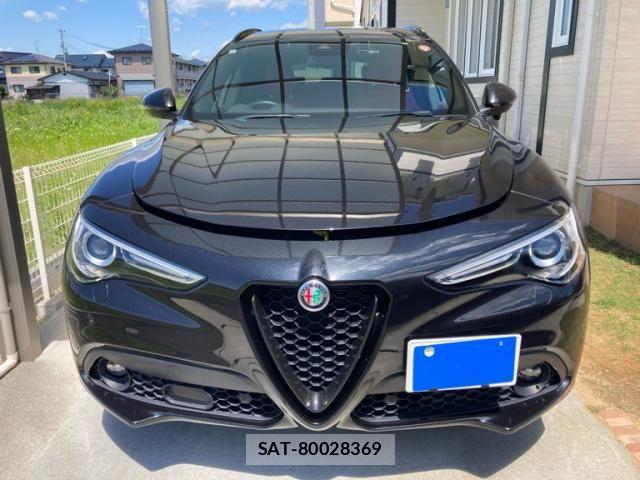 ALFA ROMEO STELVIO 2021-11 7214059-2