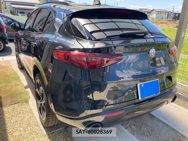 ALFA ROMEO STELVIO 2021-11 7214059-8