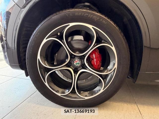 ALFA ROMEO STELVIO 2021-06 7499300-10