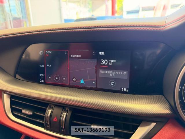 ALFA ROMEO STELVIO 2021-06 7499300-15