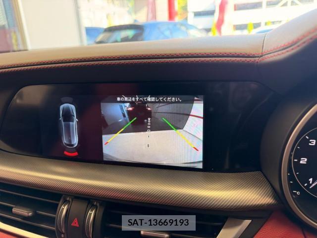 ALFA ROMEO STELVIO 2021-06 7499300-16