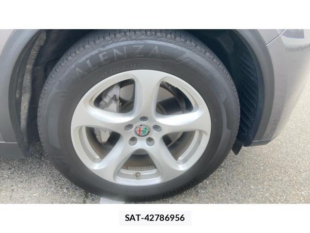 ALFA ROMEO STELVIO 2020-09 7875079-16