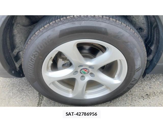 ALFA ROMEO STELVIO 2020-09 7875079-17