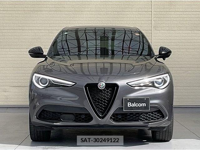 ALFA ROMEO STELVIO 2022-04 7978351-18