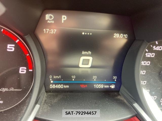 ALFA ROMEO STELVIO 2019-08 8097717-24