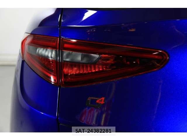 ALFA ROMEO STELVIO 2021-10 8097715-27