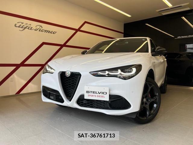 ALFA ROMEO STELVIO 2024-05 8206051-0