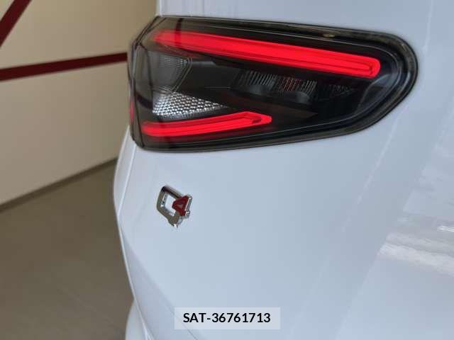 ALFA ROMEO STELVIO 2024-05 8206051-13
