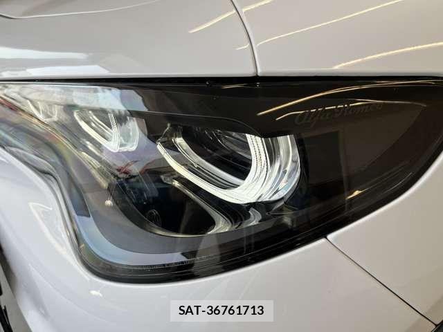 ALFA ROMEO STELVIO 2024-05 8206051-6