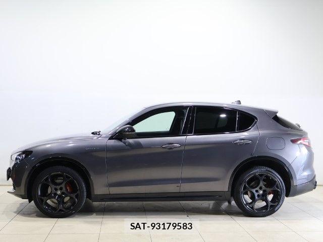 ALFA ROMEO STELVIO 2025-06 8228739-10