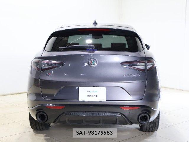 ALFA ROMEO STELVIO 2025-06 8228739-11