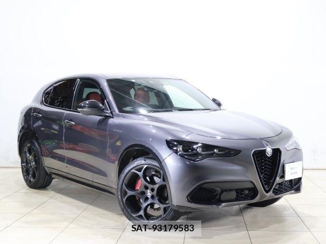 ALFA ROMEO STELVIO 2025-06 8228739-13