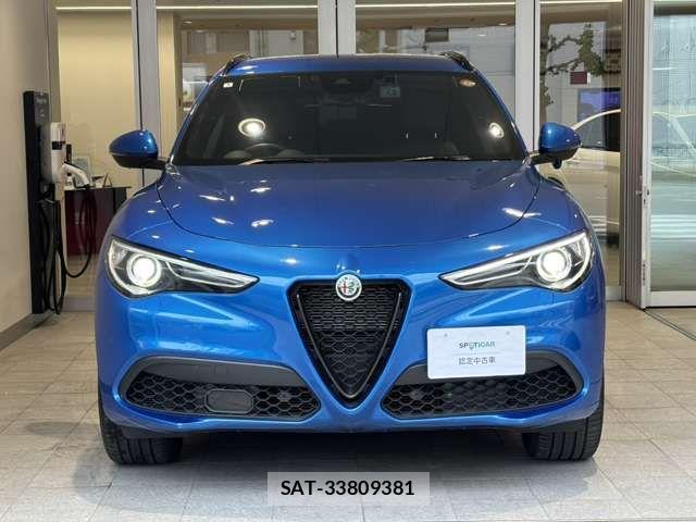 ALFA ROMEO STELVIO 2022-03 8364476-0
