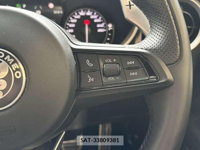 ALFA ROMEO STELVIO 2022-03 8364476-11
