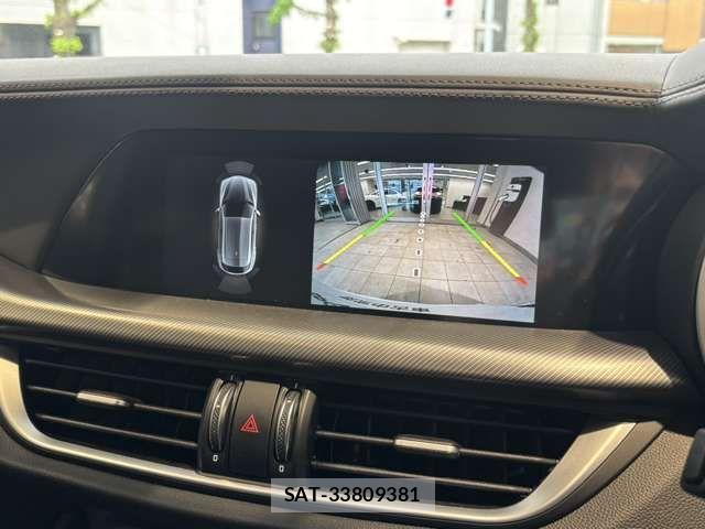 ALFA ROMEO STELVIO 2022-03 8364476-7
