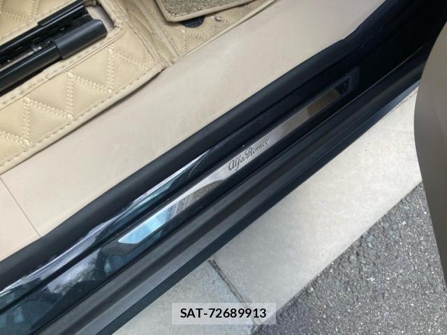 ALFA ROMEO STELVIO 2019-02 8364478-17