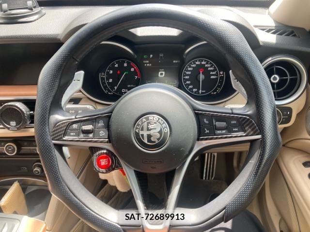 ALFA ROMEO STELVIO 2019-02 8364478-21