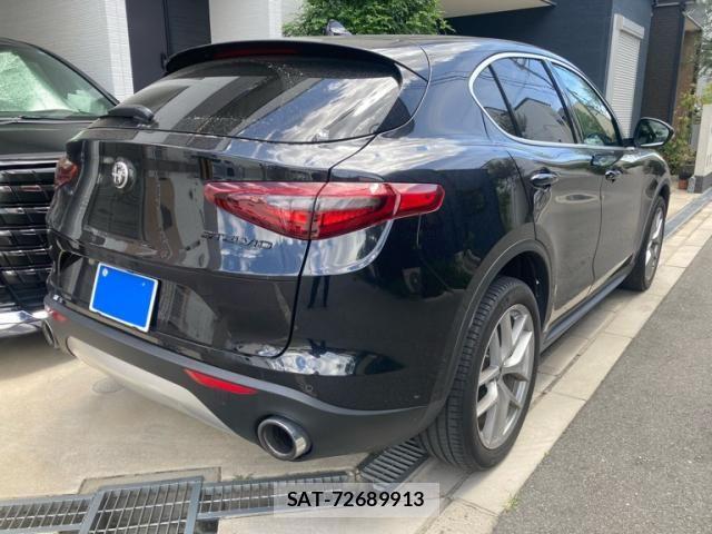 ALFA ROMEO STELVIO 2019-02 8364478-2
