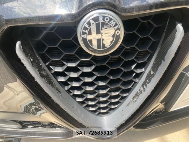 ALFA ROMEO STELVIO 2019-02 8364478-29