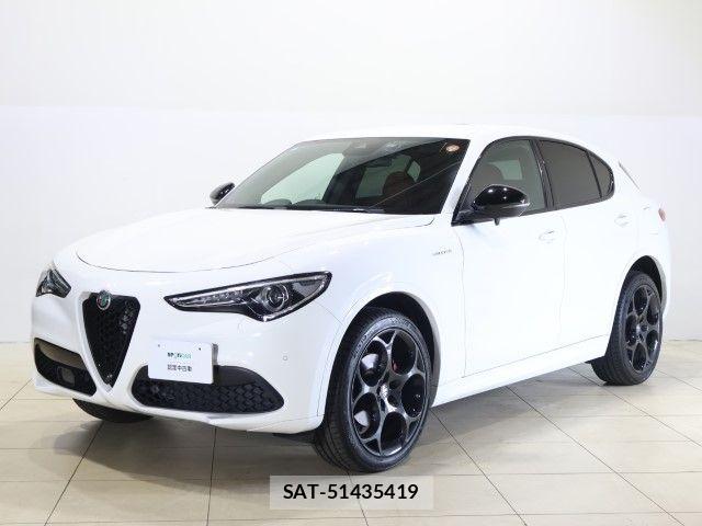ALFA ROMEO STELVIO 2022-06 8364477-0