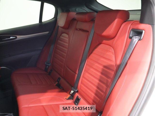ALFA ROMEO STELVIO 2022-06 8364477-5