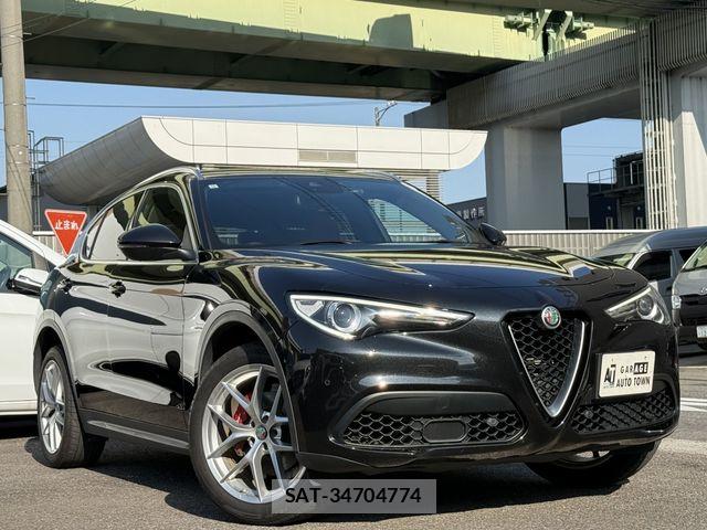 ALFA ROMEO STELVIO 2019-10 8364481-2