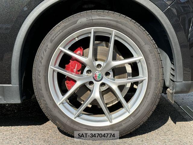 ALFA ROMEO STELVIO 2019-10 8364481-8