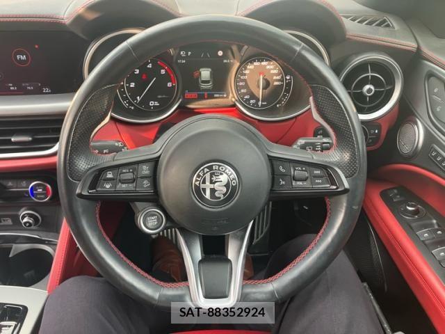 ALFA ROMEO STELVIO 2021-11 8410666-20