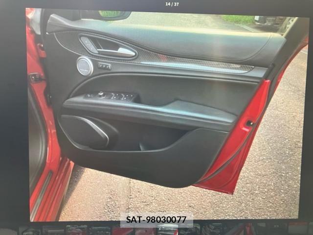 ALFA ROMEO STELVIO 2019-11 8560924-10