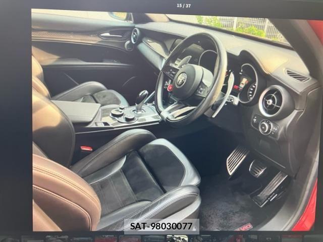 ALFA ROMEO STELVIO 2019-11 8560924-11
