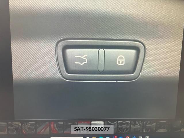 ALFA ROMEO STELVIO 2019-11 8560924-16