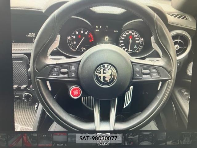 ALFA ROMEO STELVIO 2019-11 8560924-18