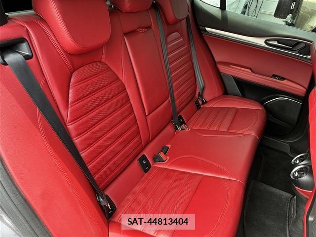 ALFA ROMEO STELVIO 2021-07 8625600-12