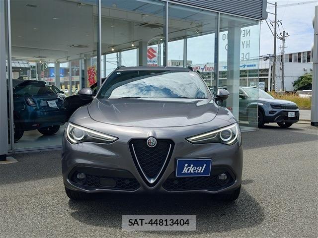 ALFA ROMEO STELVIO 2021-07 8625600-1