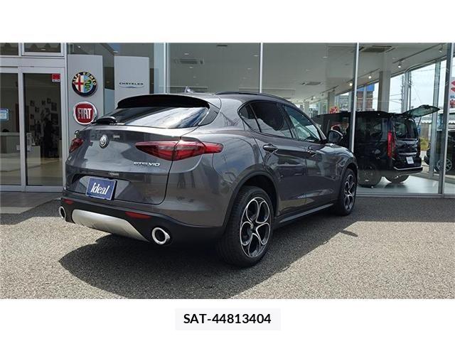 ALFA ROMEO STELVIO 2021-07 8625600-4