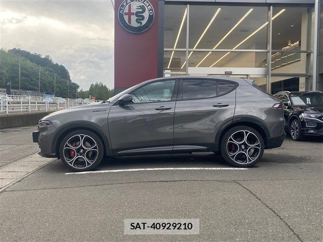 ALFA ROMEO Tonale 2023-03 1657087-7