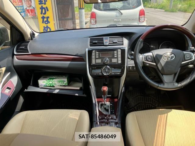 Toyota ALLION 2018-04 7614661-13