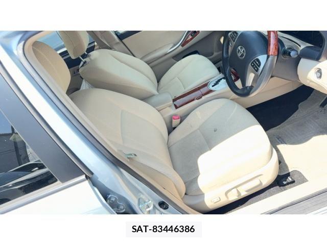 Toyota ALLION 2014-03 8371379-10