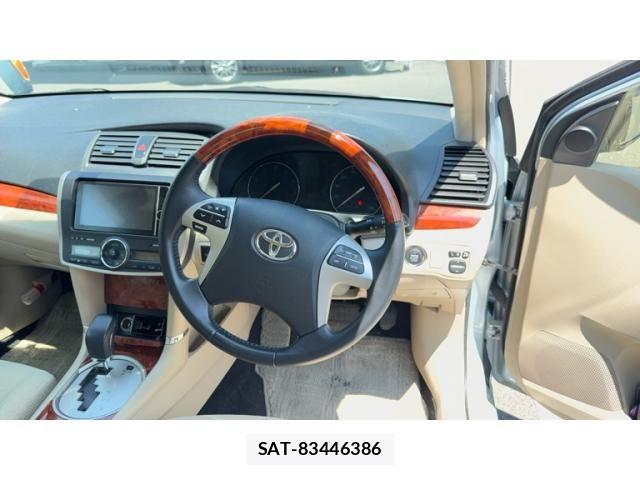Toyota ALLION 2014-03 8371379-13