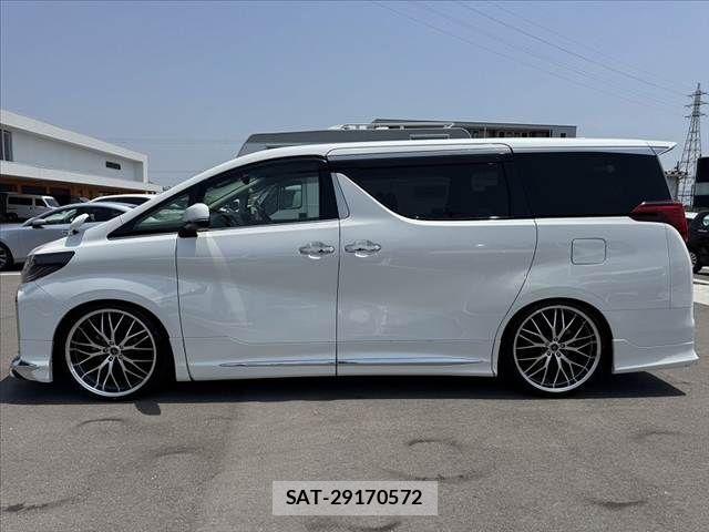 Toyota ALPHARD 2021-11 966104-11