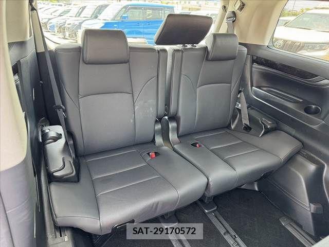 Toyota ALPHARD 2021-11 966104-19