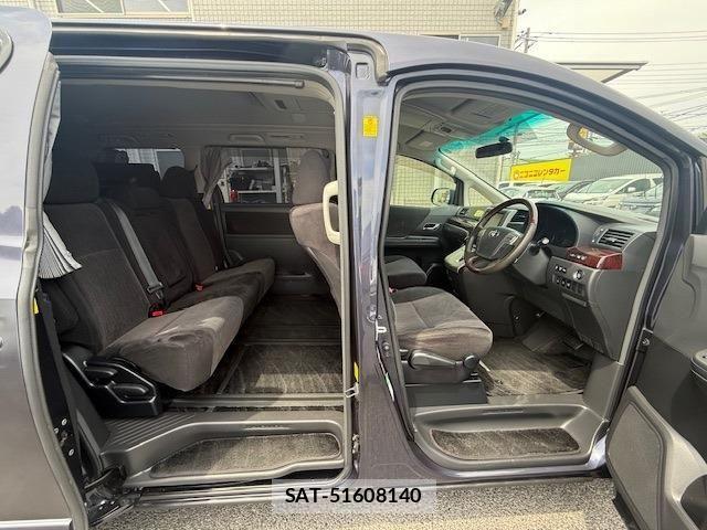 Toyota ALPHARD 2012-03 1038062-11