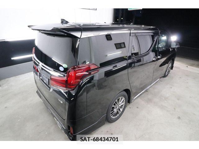 Toyota ALPHARD 2019-02 1070496-12